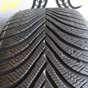 PNEUMATICI USATI – 225 55 R 17 – 97 – H – MICHELIN