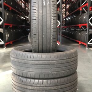 PNEUMATICI USATI – 215 55 R 17 – 94 – V – CONTINENTAL