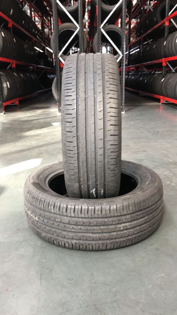 PNEUMATICI USATI – 215 55 R 17 – 94 – W – CONTINENTAL