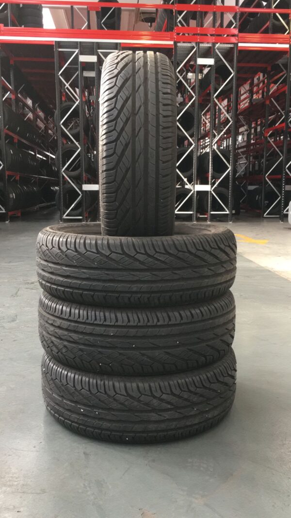 PNEUMATICI USATI – 205 60 R 16 – 92 – H – UNIROYAL