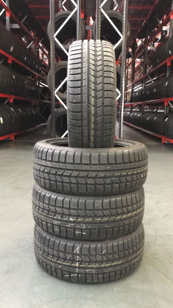 PNEUMATICI USATI – 195 45 R 16 – 84 – H – NEXEN