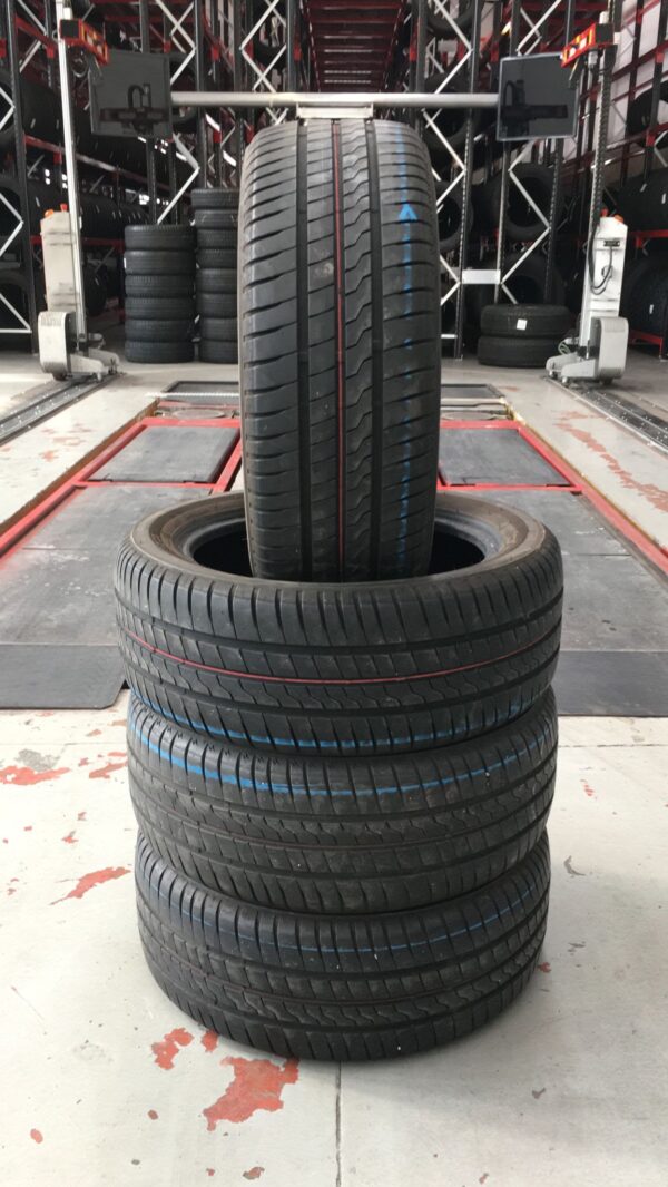 PNEUMATICI USATI – 195 50 R 15 – 82 – V – FIRESTONE