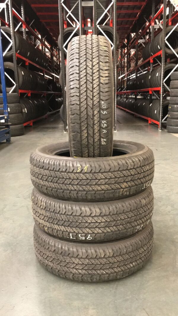 PNEUMATICI USATI – 205 65 R 16 – 95 – T – BRIDGESTONE