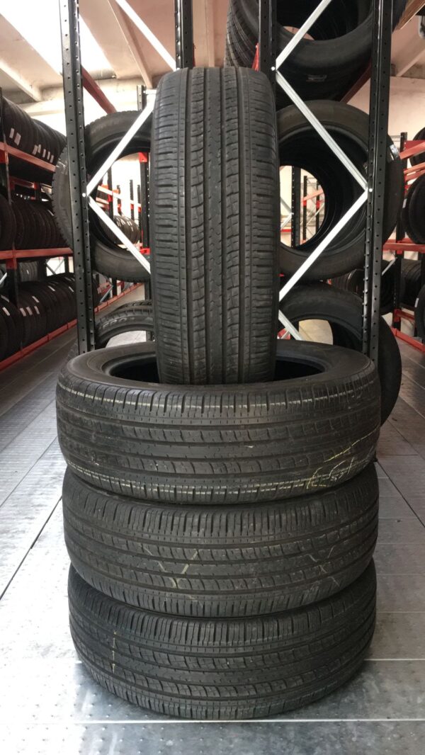 PNEUMATICI USATI – 225 55 R 19 – 99 – H – KUMHO