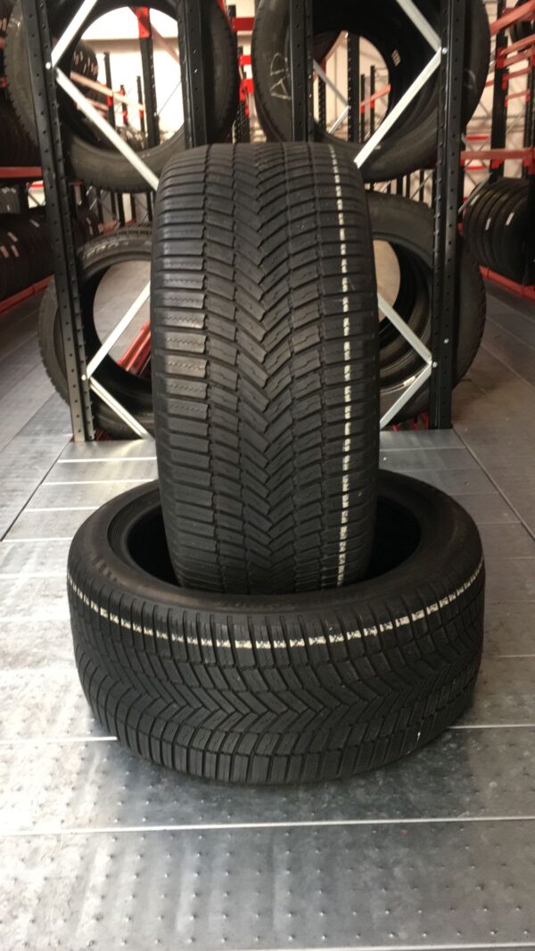 PNEUMATICI USATI – 275 40 R 19 – 105 – Y – BRIDGESTONE