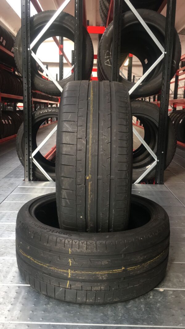 PNEUMATICI USATI – 235 35 R 19 – 91 – Y – CONTINENTAL