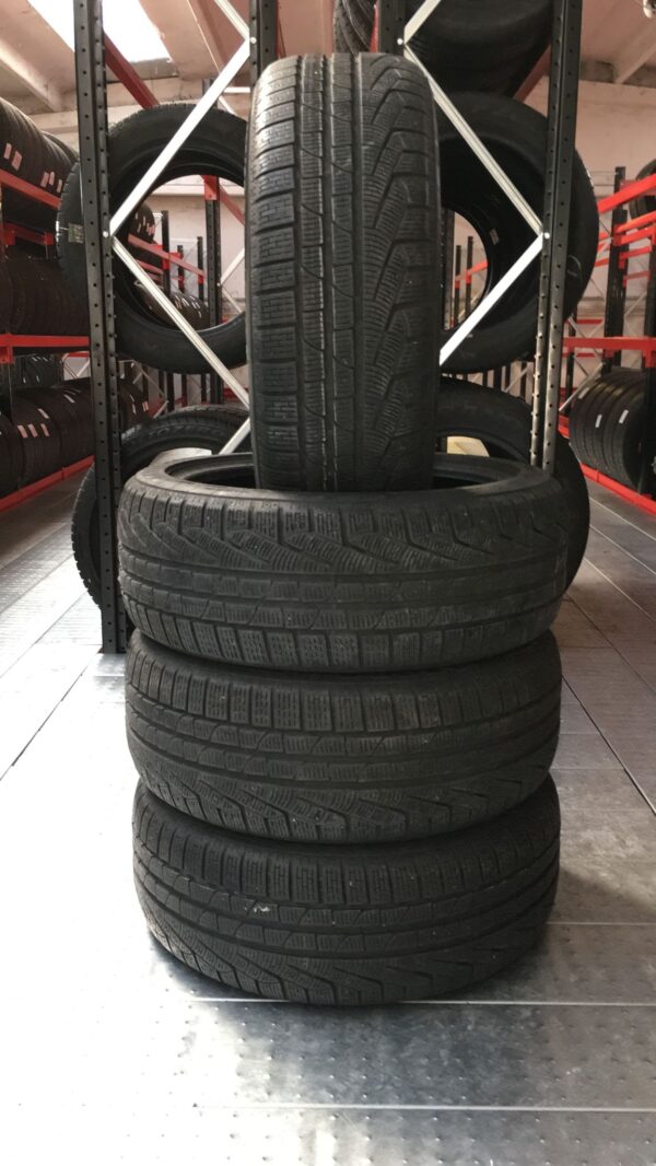 PNEUMATICI USATI – 225 45 R 18 – RUN FLAT – 95 – H – PIRELLI